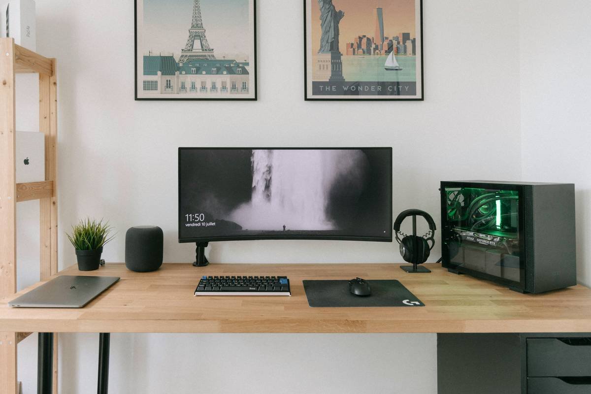 Wait—Did You Just Search for “Egg Computer Supplies Online”? Here’s Why That Might Not Be What You Think