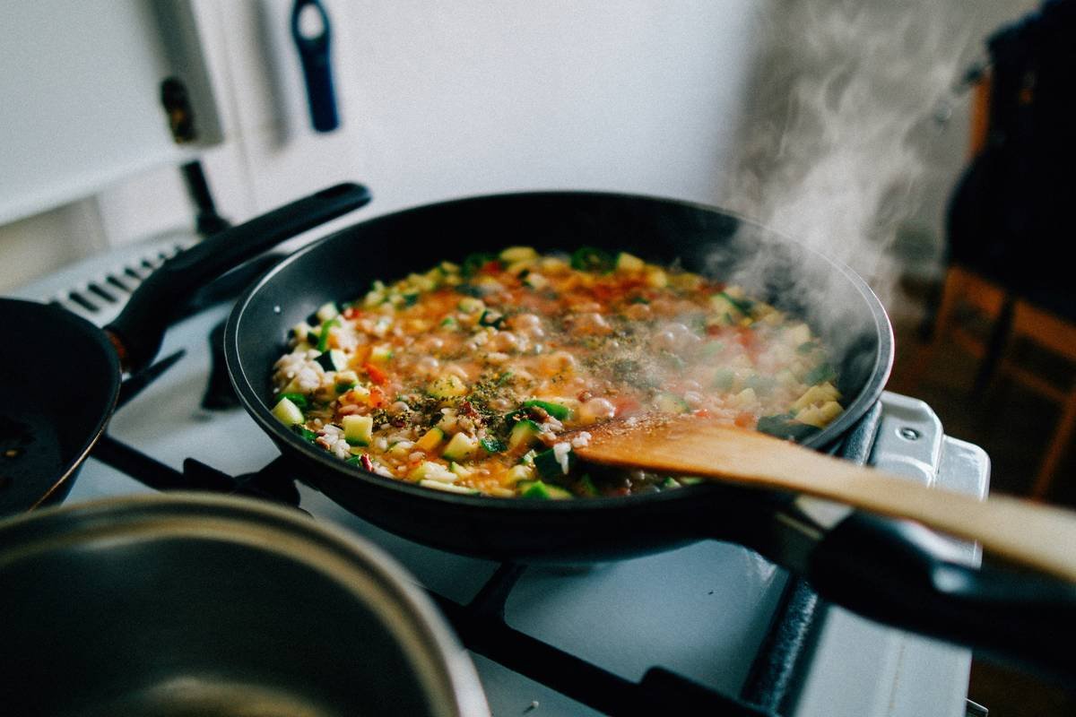 Can You Actually Poach an Egg Without Mess? The Truth About “Poaching Accessory Egg Can You Poach” Tools