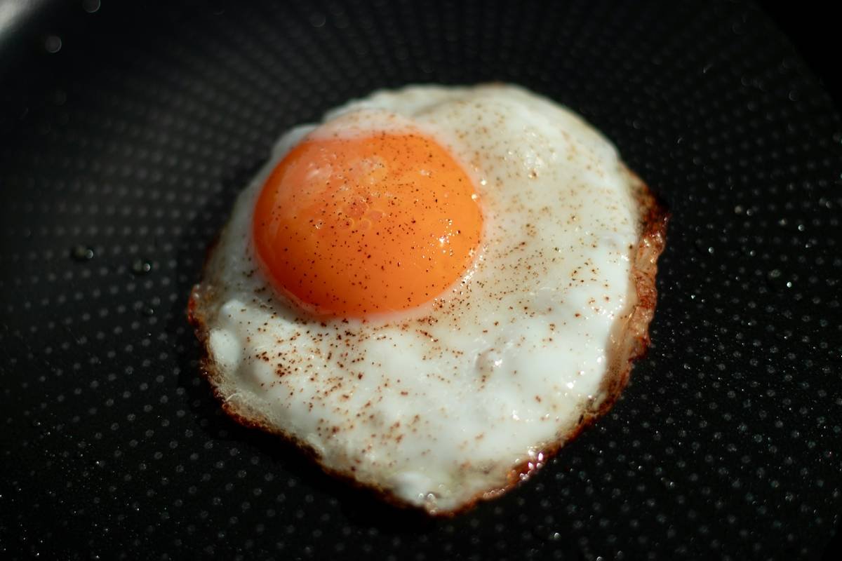 What Is Poaching an Egg? The Home Chef’s Shortcut to Perfect Breakfasts